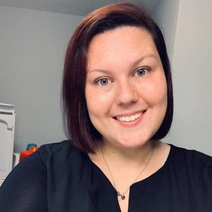 Meet your Posher, Kaleigh anne